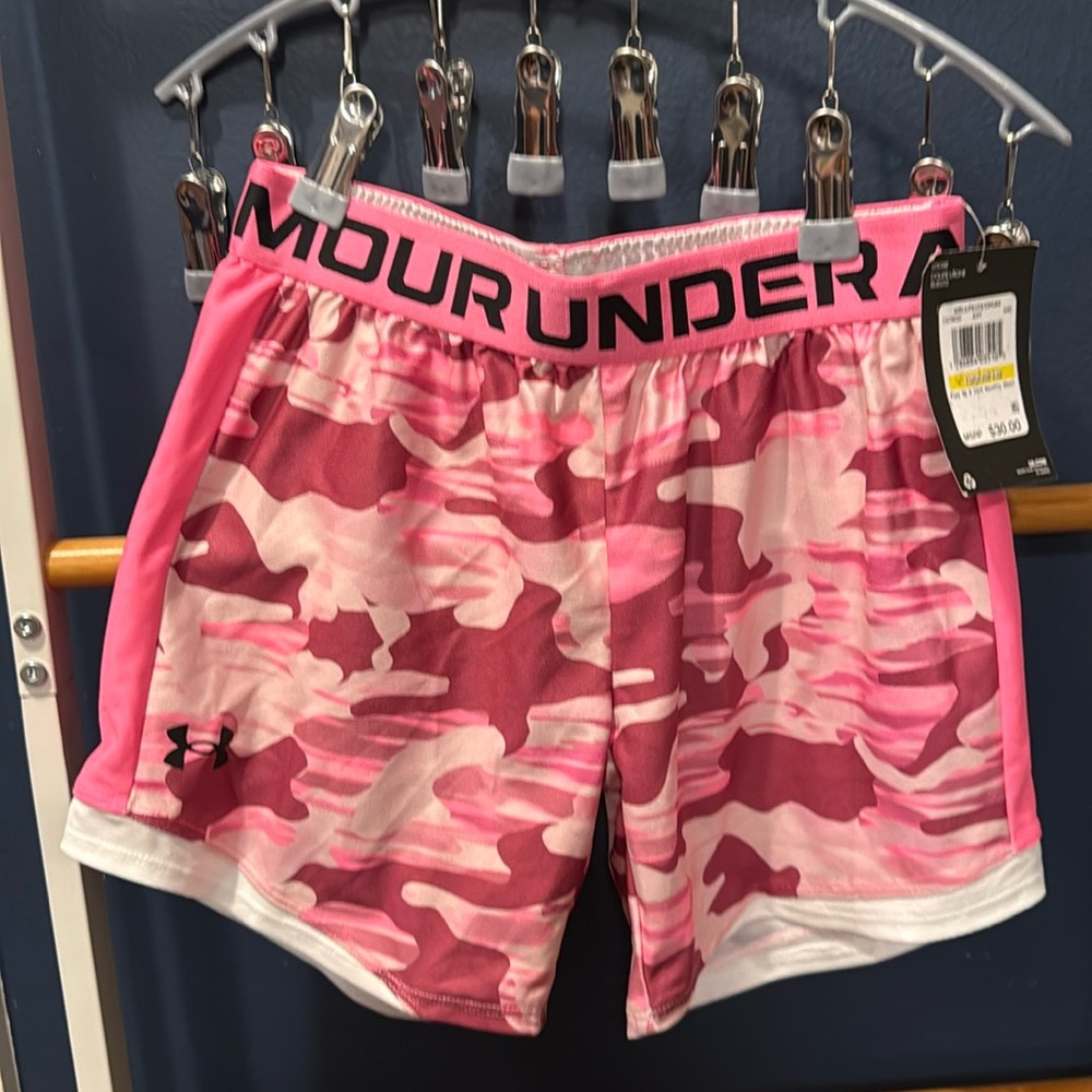 Under armour girls shorts size